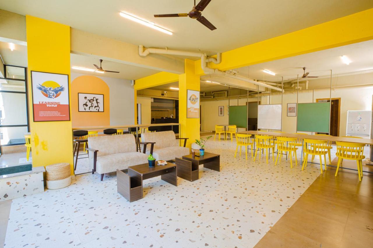 Covie Bannergatta 185 Hostel Bangalore Luaran gambar